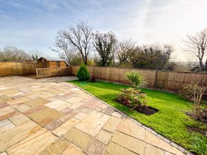 Photo 16- click for photo gallery